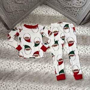 Carter’s Christmas matching set boys size 5T Santa pajamas holiday loungewear